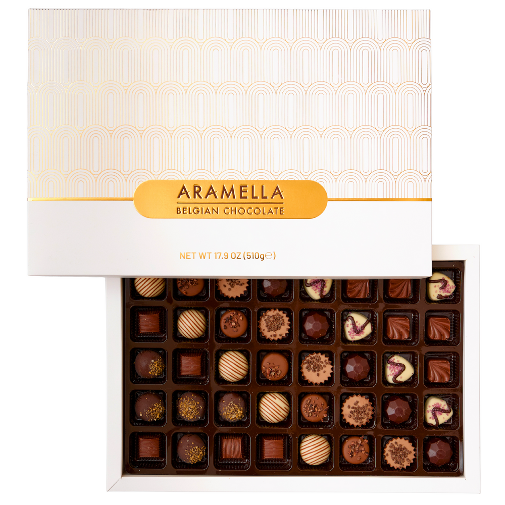 Aramella Belgian Chocolate White Box (40 Pieces / 17.98oz / 510g)