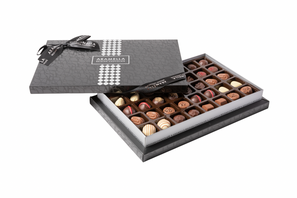 Chocholik Gift Box - Mouth Watering Collection of Belgium Chocolate Box -  9pc Truffles Price in India - Buy Chocholik Gift Box - Mouth Watering  Collection of Belgium Chocolate Box - 9pc