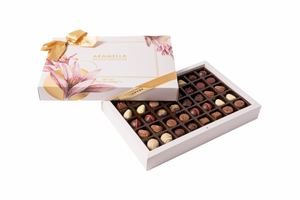 Aramella Belgian Chocolate Flower Box (40 Pieces / 17.6oz)